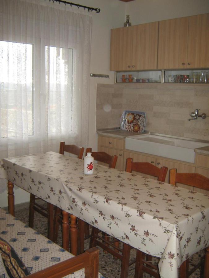 Вилла George House Theologos  Экстерьер фото